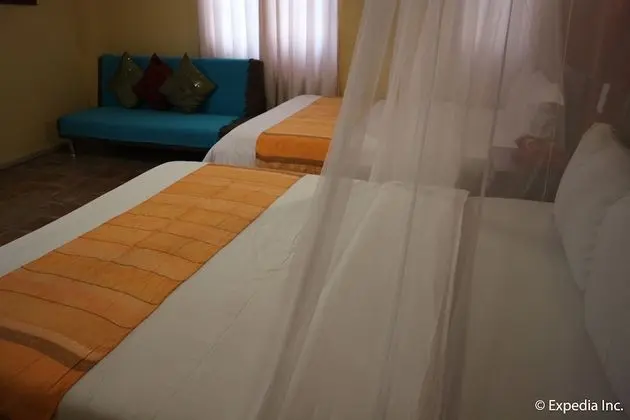 The Sun Villa Beachfront Resort & Spa - Oda