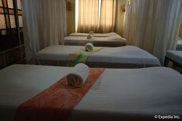 The Sun Villa Beachfront Resort & Spa - Spa