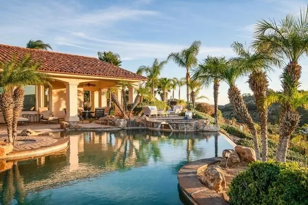 Sun Break by Avantstay Sun-kissed Paradise w/ Infinity Pool & Game Room