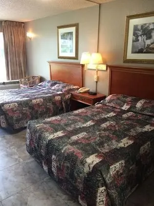 Sun City Center Inn