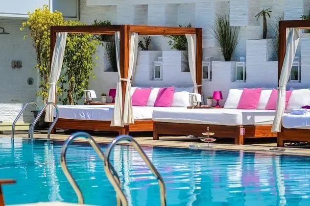 Sun City Hotel - The Gabriel - Havuz