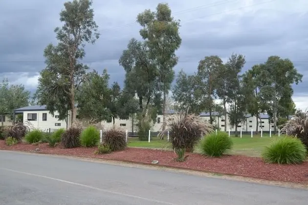 Sun Country Lifestyle Park - Lobi