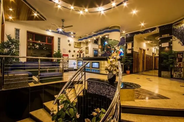 The Sun Court Hotel Yatri