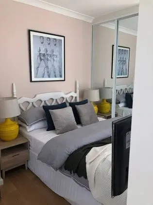 Sun-drenched 1 Bed Studio Apartment In Newtown - Oda