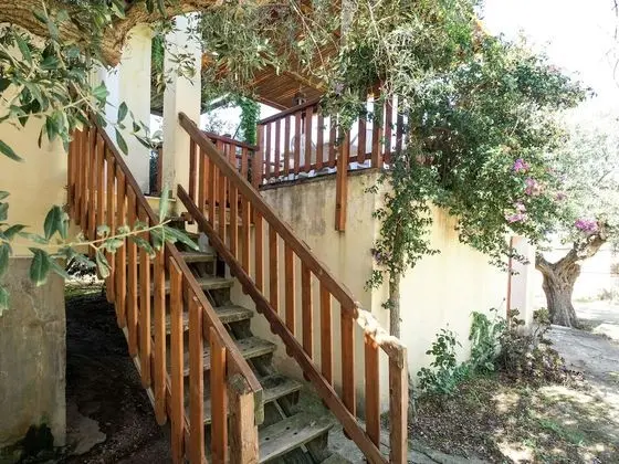 Sun-drenched Estate Close to Sciacca Near the Beach - Lobi