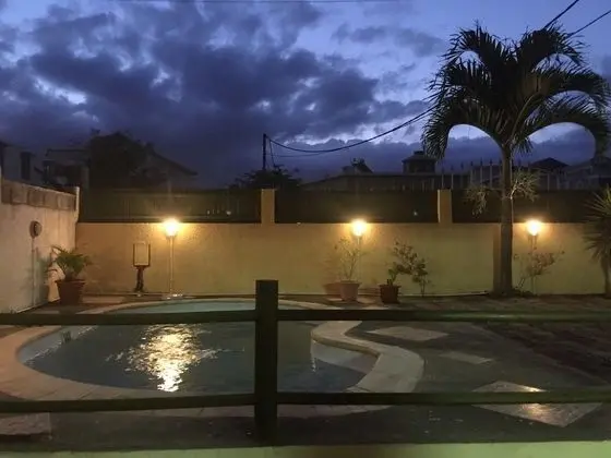 Sun & Earth Villa
