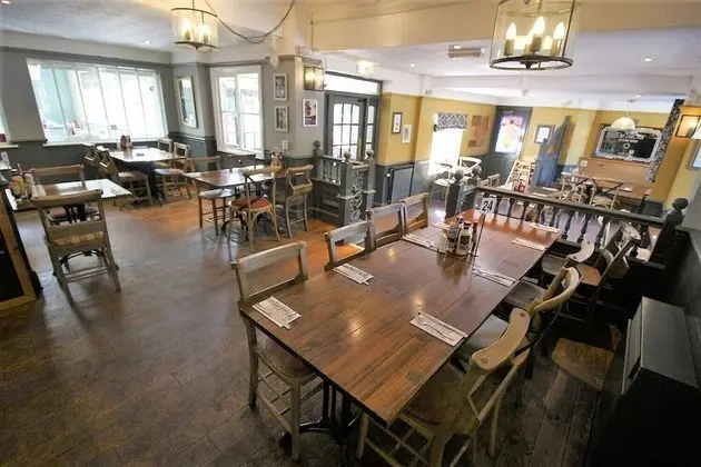 The Sun Inn - Yerinde Yemek