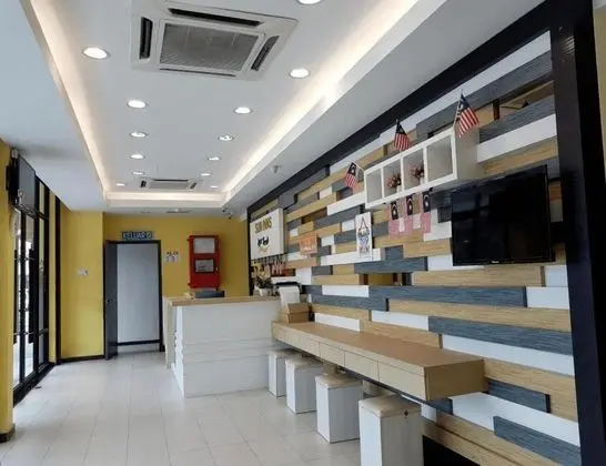 SUN INNS HOTEL AYER KEROH - Lobi
