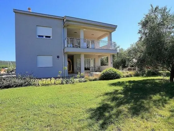 Sun-kissed Apartment in Bibinje With Garden and Terrace