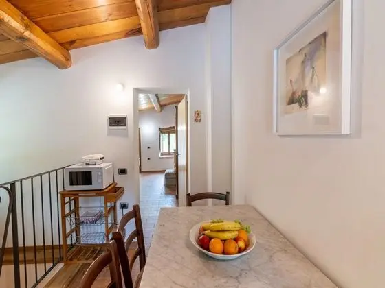 Sun-kissed Holiday Home in Acqualagna With Swimming Pool - Yerinde Yemek