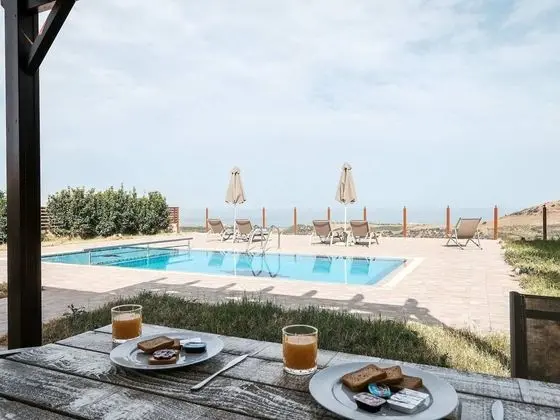 Sun-kissed Villa in Latsimas With Swimming Pool and Garden - Havuz