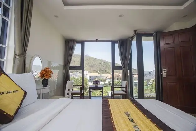 Sun Lake Hotel
