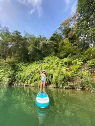 Sun Moon Lake Rainbow SUP Hostel - Havuz