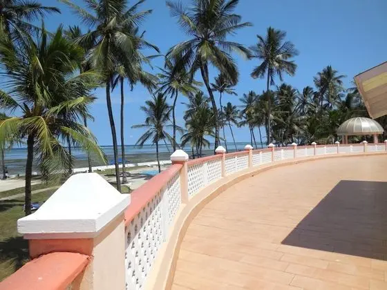Sun N Sand Beach Resort