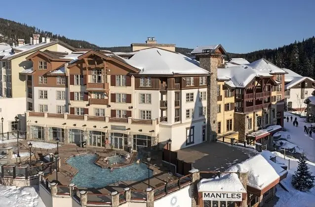 Sun Peaks Grand Hotel & Conference Centre - Dış Mekan
