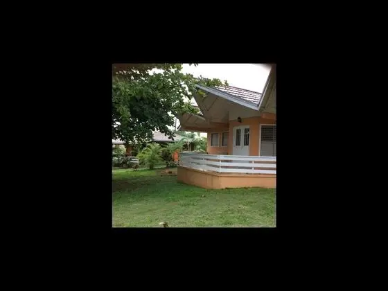 The Sun & Rain Cottage