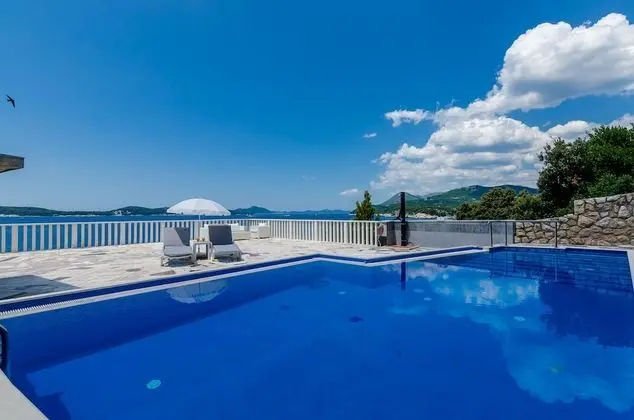 Sun & Sea Apartments