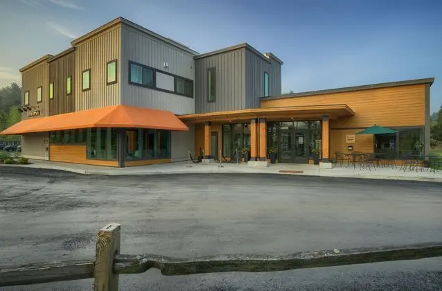 Sun & Ski Inn And Suites