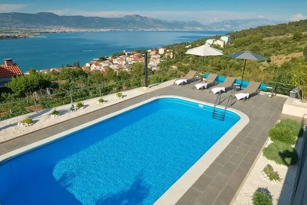 Sun Spalato Villa Borna - Havuz