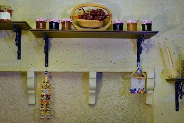 Sunak Cave Hotel - Yerinde Yemek