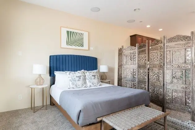 Sunbeam by Avantstay Elegant, Private Desert Home w/ Infinity Pool, Spa & View - İç Mekan