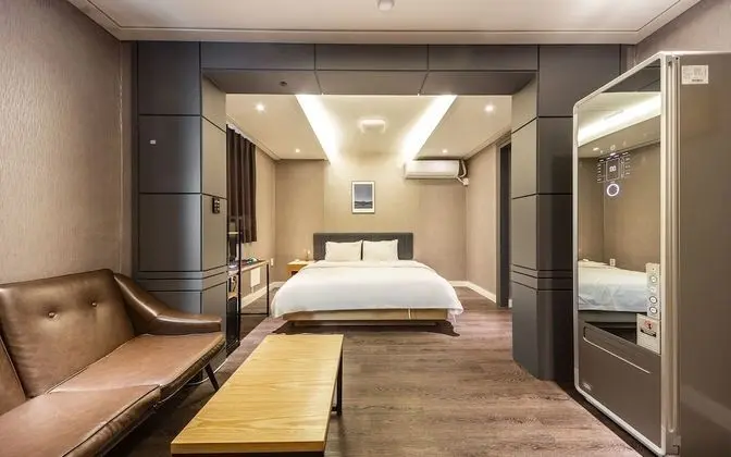 Suncheon Sloth Hotel