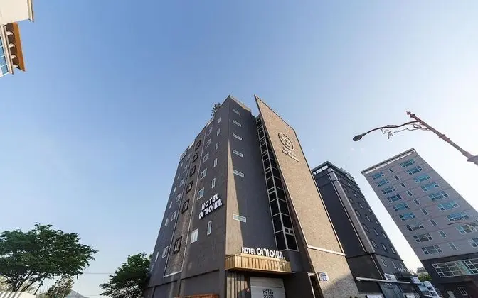 Suncheon Hotel Yeogieutte