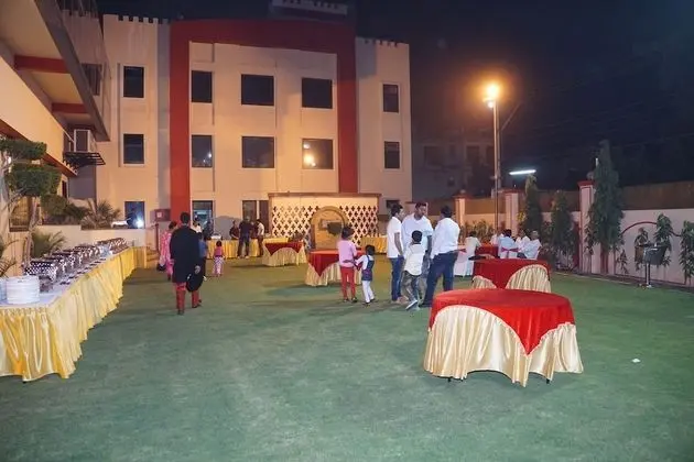 Suncity Hotel & Restaurant