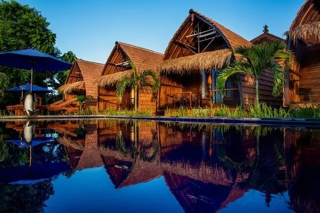 Sundi Ocean Bungalow - Oda