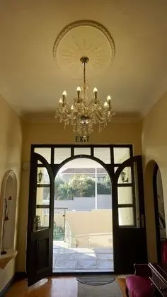 Sundown Manor Guest House - Lobi