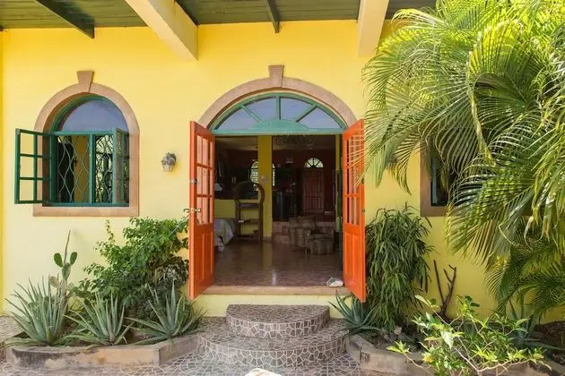 Sundown Villa -Negril - Dış Mekan