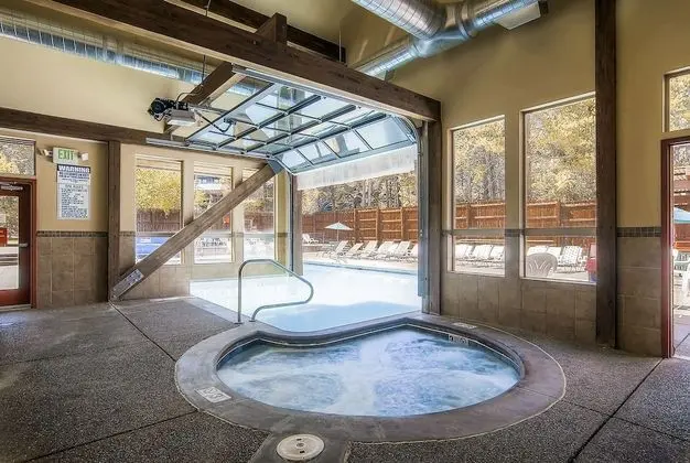 Sundowner Condos by CRMR