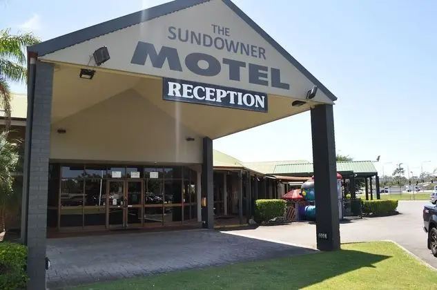 Sundowner Hotel Motel - Dış Mekan