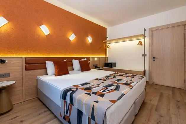 Villa Sunflower Hotel - Oda