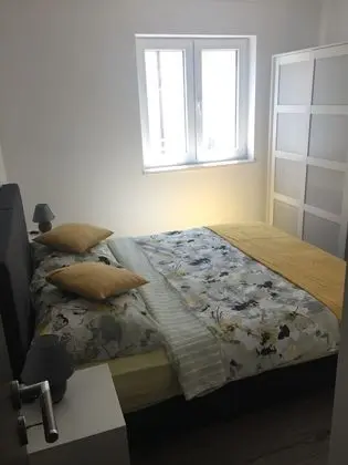 Sunflower-beautiful Modern Apt. w. Terrace&garden - Oda