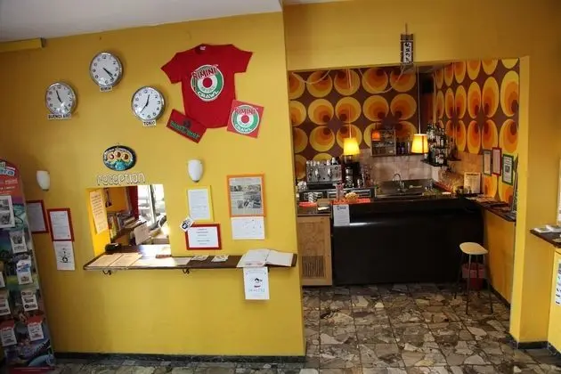 Sunflower City Youth Hotel