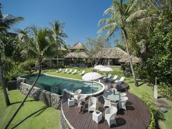 Sungai Tinggi Beach Villa