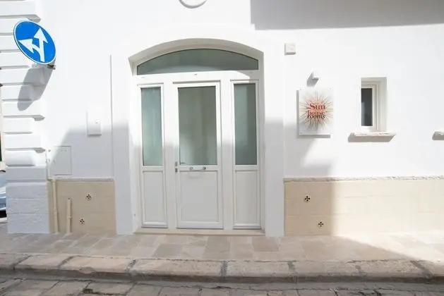Sunhouse Rooms