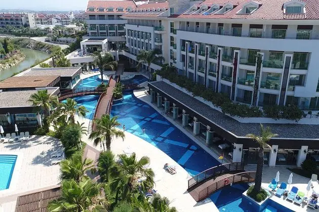 Sunis Evren Beach Resort Hotel & Spa