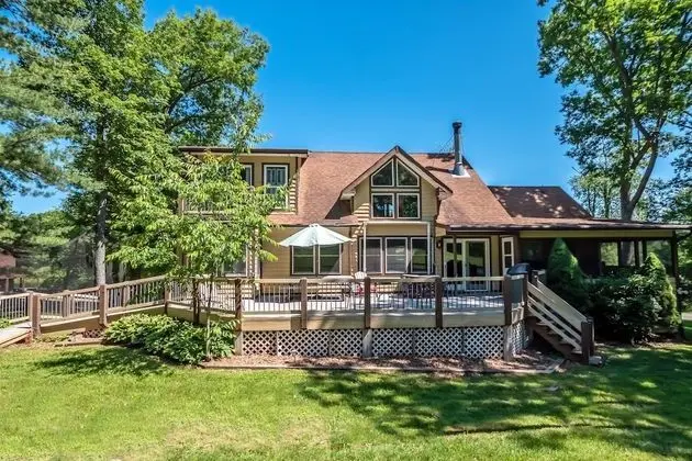 Sunkissed Lodge