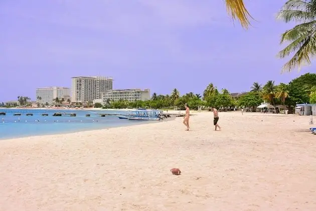 Sunkissed Suites at Sandcastles - Plaj
