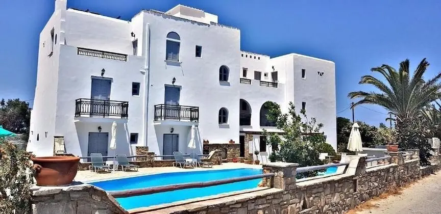 Sunlight Naxos Studio