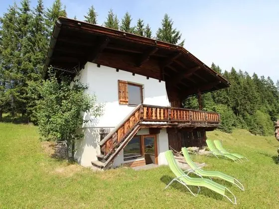 Sunlit Chalet near Ski Area in Hopfgarten im Brixental - Öne Çıkan Resim