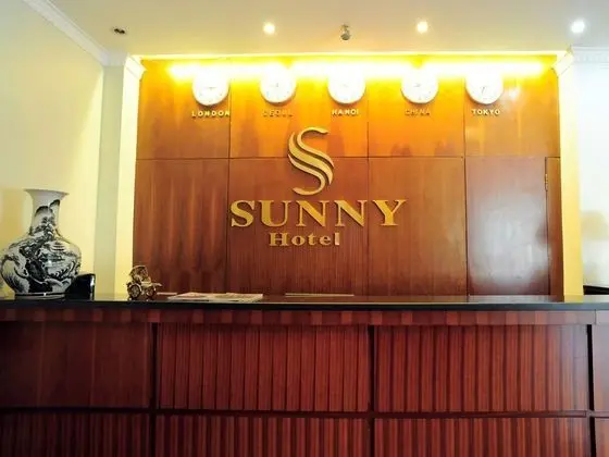 SUNNY HOTEL 2 - Lobi