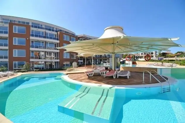 Sunny Apartment in Burgas