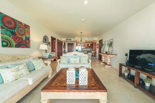 Sunny Beach View Apt at Punta Palmera CBB - Oda
