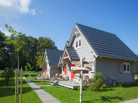 Sunny Bungalow in Pomeranian With Large Garden - Dış Mekan