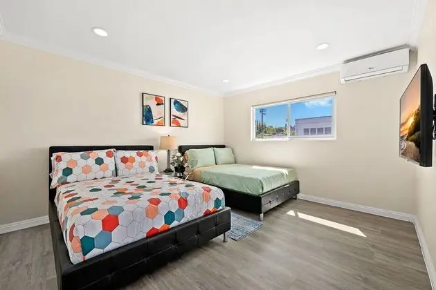 Sunny & Cheerful Near I-10 ~ Queen Beds ~ Parking - Oda