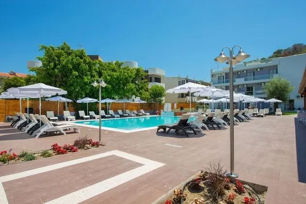 Sunny Days Hotel - Havuz