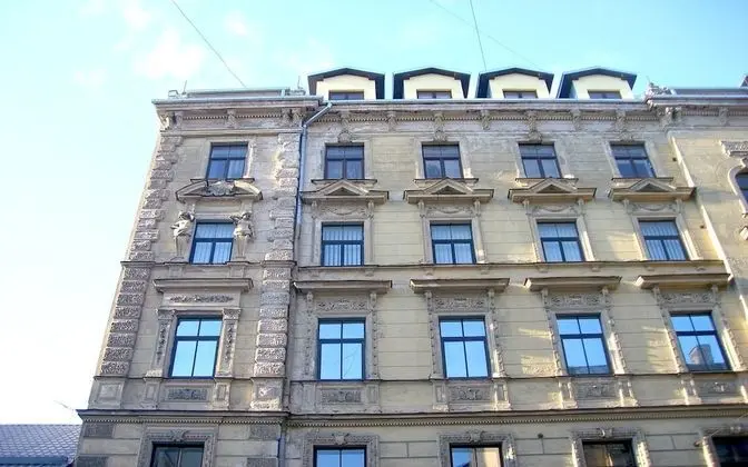 Sunny Grand Apartment By Old Town